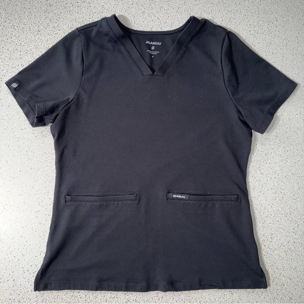 Jaanuu Cesi Slim UltraSOFT Scrub Top